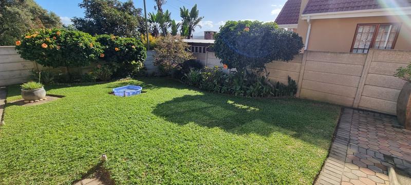 4 Bedroom Property for Sale in Fraaiuitsig Western Cape